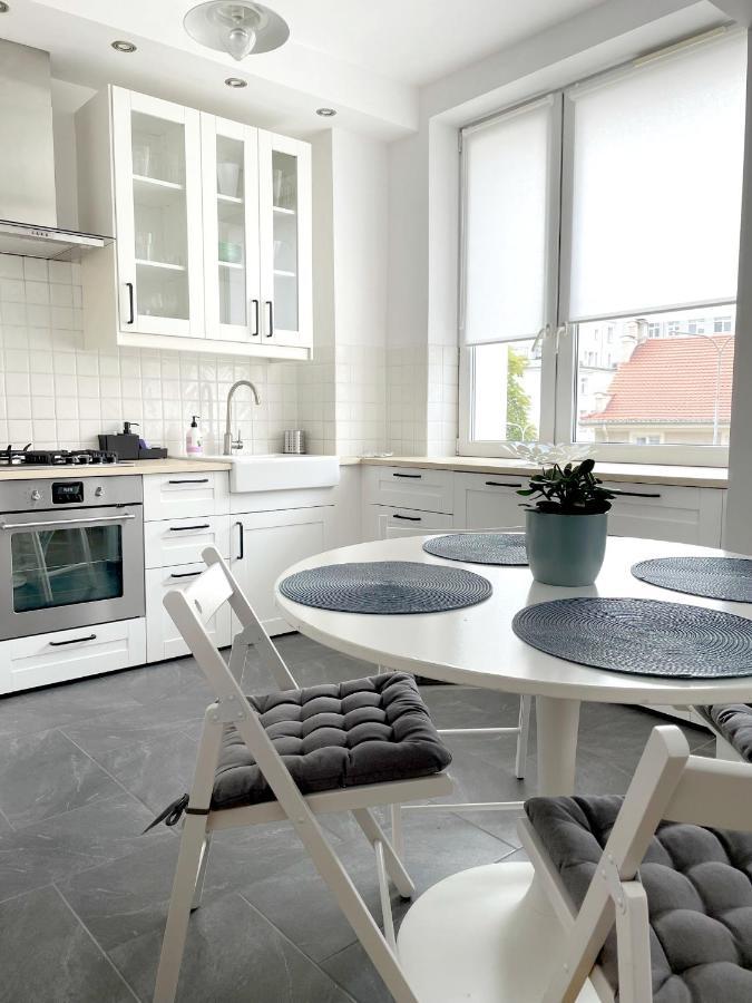 08 Gdynia Centrum - Apartament Mieszkanie Dla 6 Os Kültér fotó